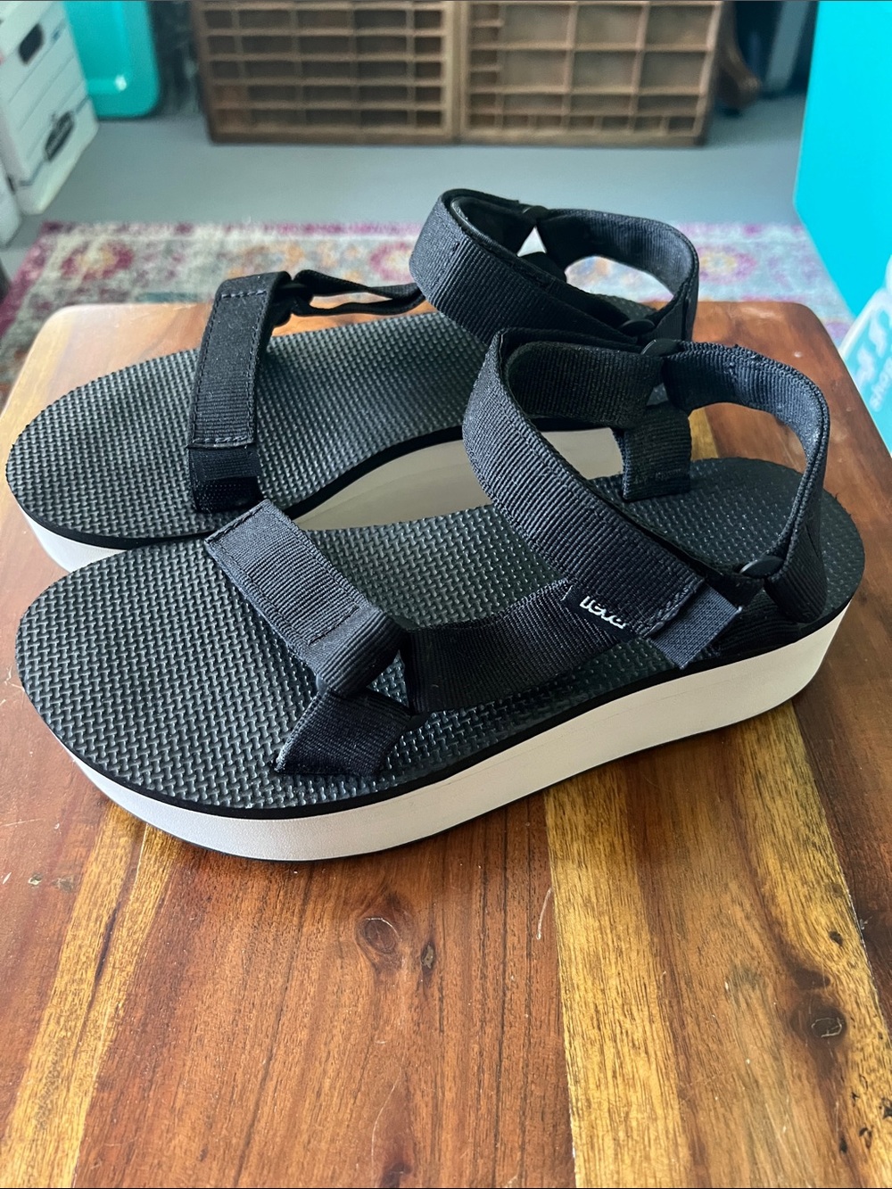 Teva Flatform Sandals, great condition, 7